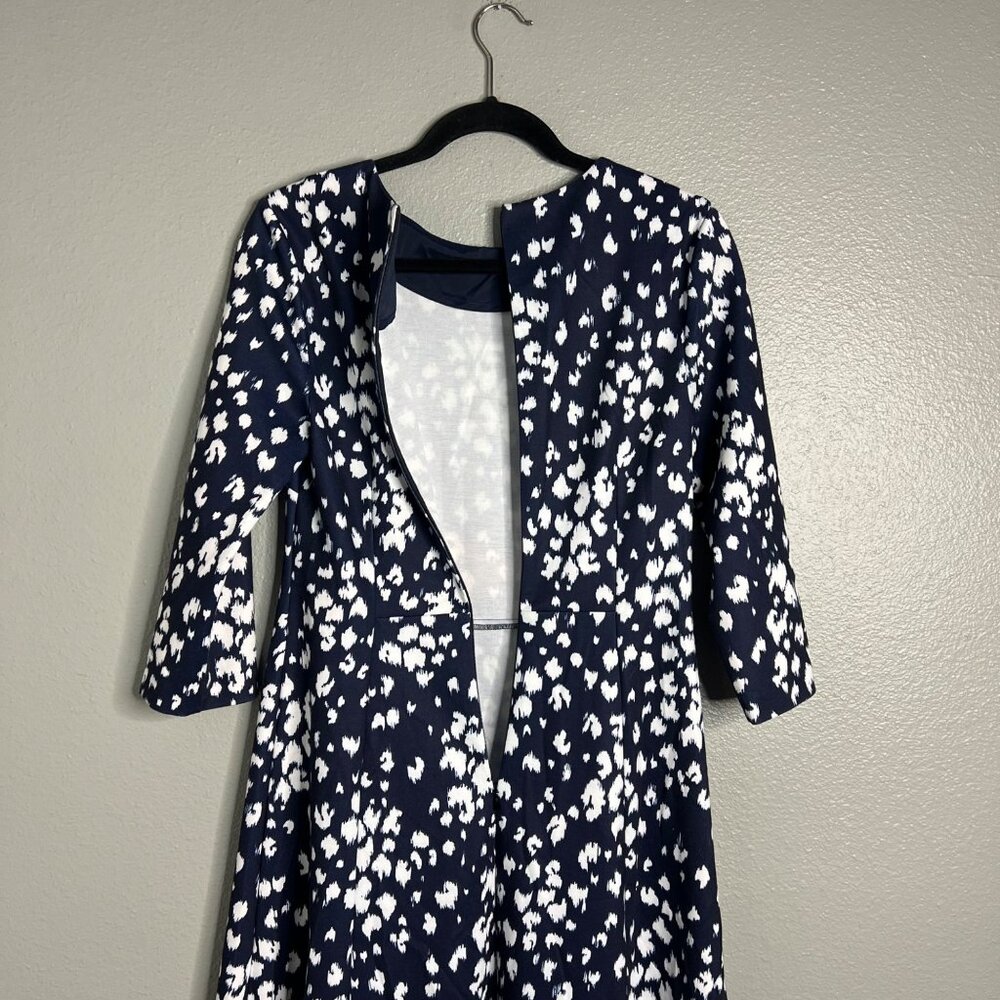 NWOT Trina Turk Navy & White Printed Mini Dress 3/4 Sleeve Fit and Flare 2 - Picture 8 of 8